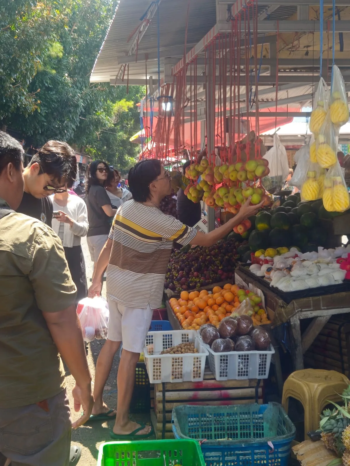 Tomohon Market